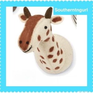 NWT MUD PIE Faux Taxidermy Giraffe Head Wall Mount Nursery Kids decor